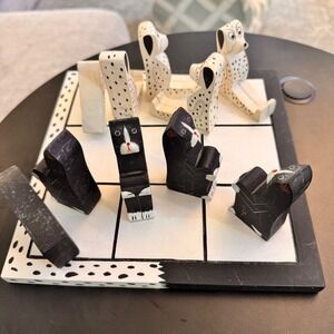 VTG‎ Hand Carved & Painted Wood Cat and Dog Tic Tac Toe Game Made in Philippines
